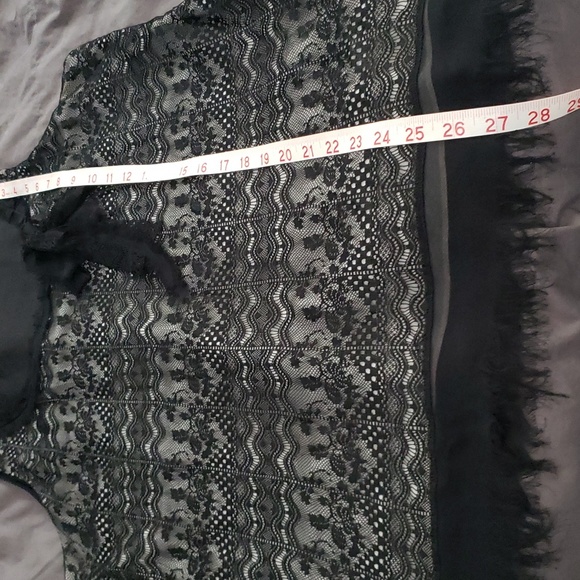 Cabi Lace Overlay Sleeveless Shirt Size L - Picture 10 of 11